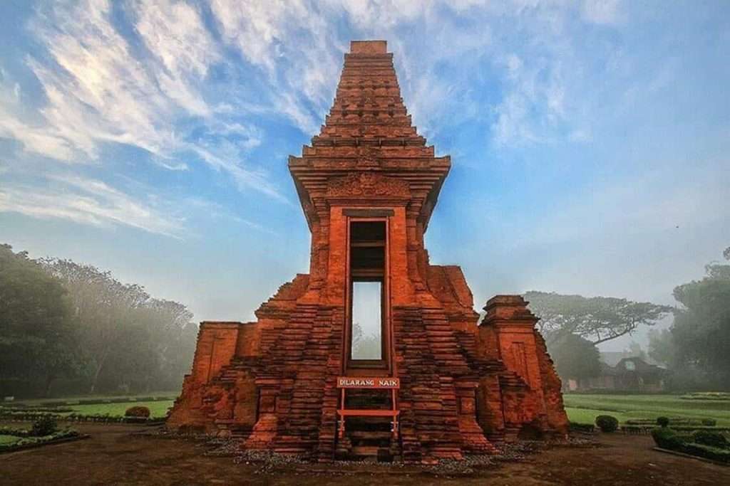 Tour_&_Travel_Malang
