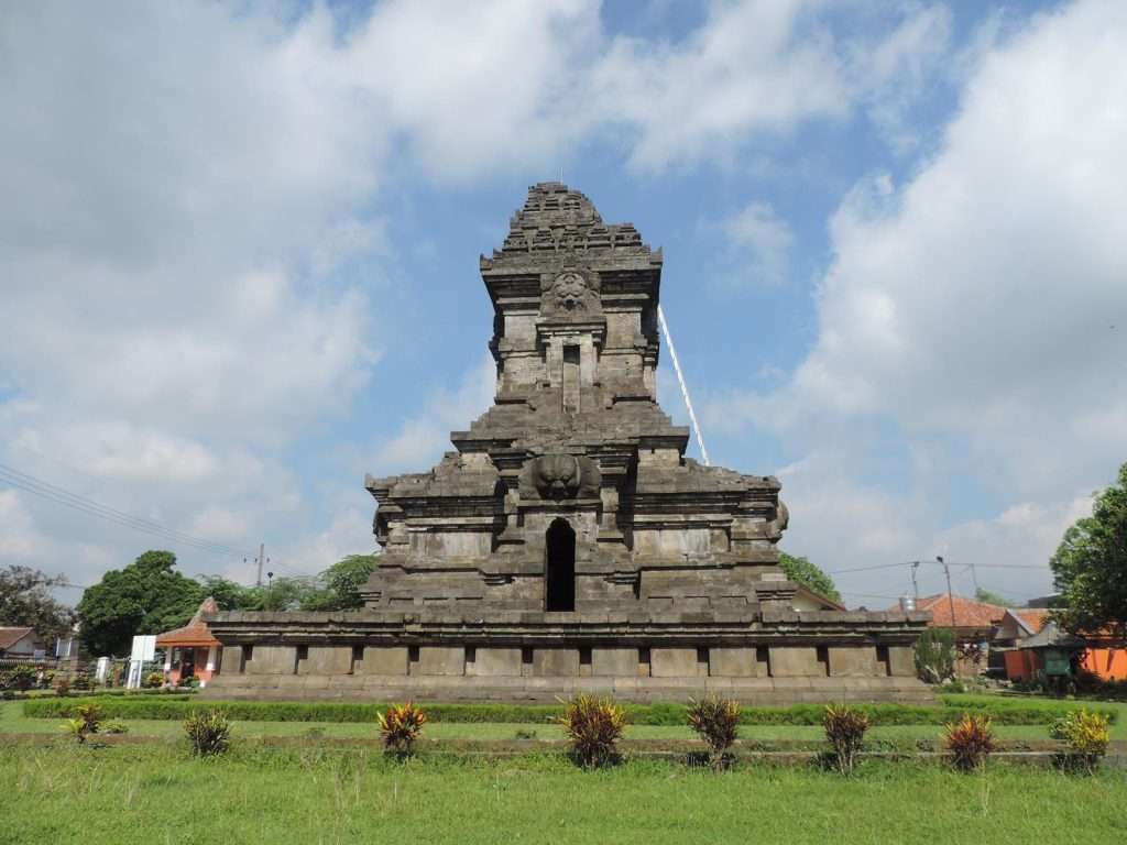 Tour_&_Travel_Malang