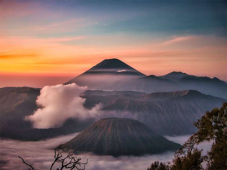 Tour_&_Travel_Malang