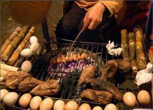 trung nuong: telur panggang di sapa, makanan kaki lima sapa