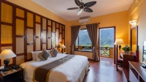 1. Deluxe Bed Room Chau Long