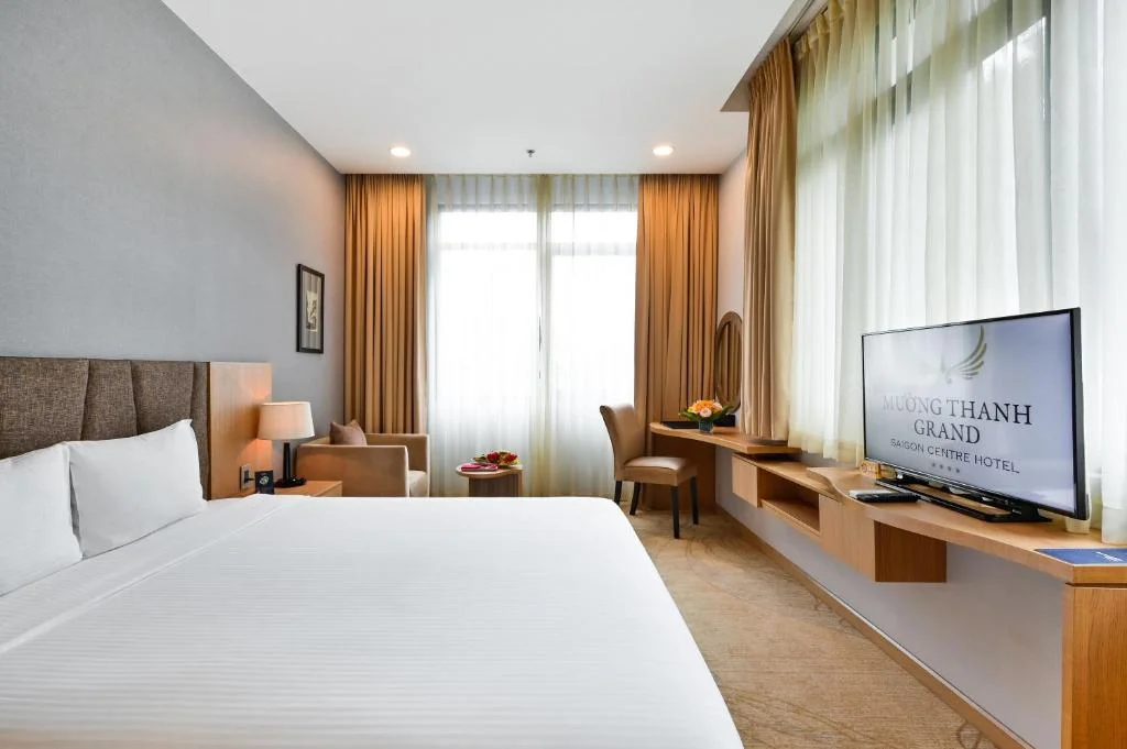 2. Deluxe Bed Room Muong Thang Grand Saigon