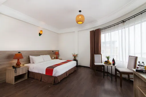 2. Deluxe Bed Room(mountain) Chapadew