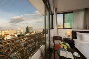 3. Executive Living Room Dela Seine