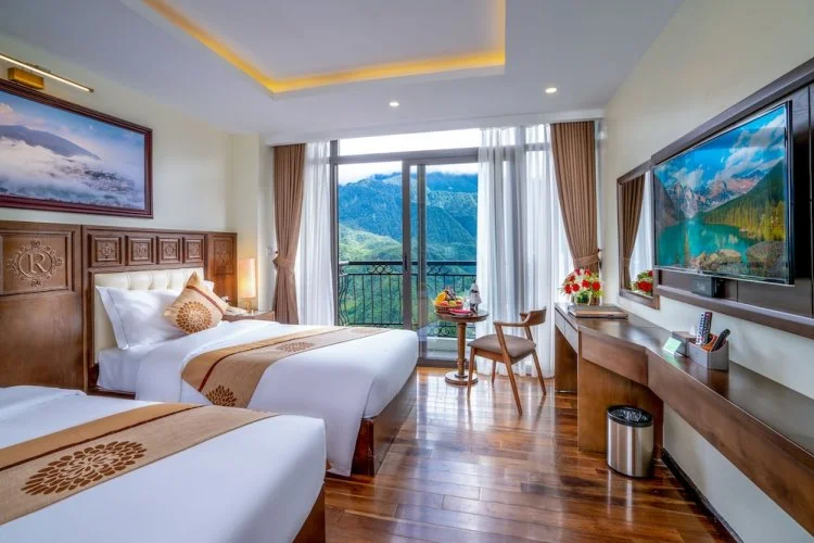 4. Executive Twin Bed Room Sapa Relax