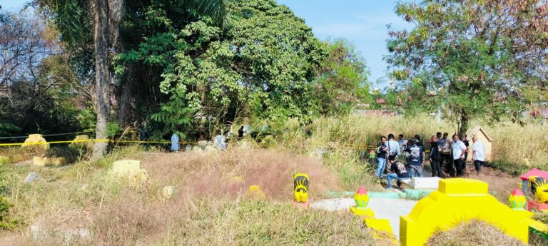 Polisi Kembali Olah TKP Pembunuhan Siswi SMP di Kuburan Cina Palembang