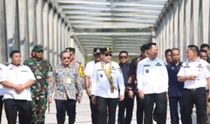 Resmikan Jembatan Air Lematang Sepanjang 140 Meter di Muara Enim 