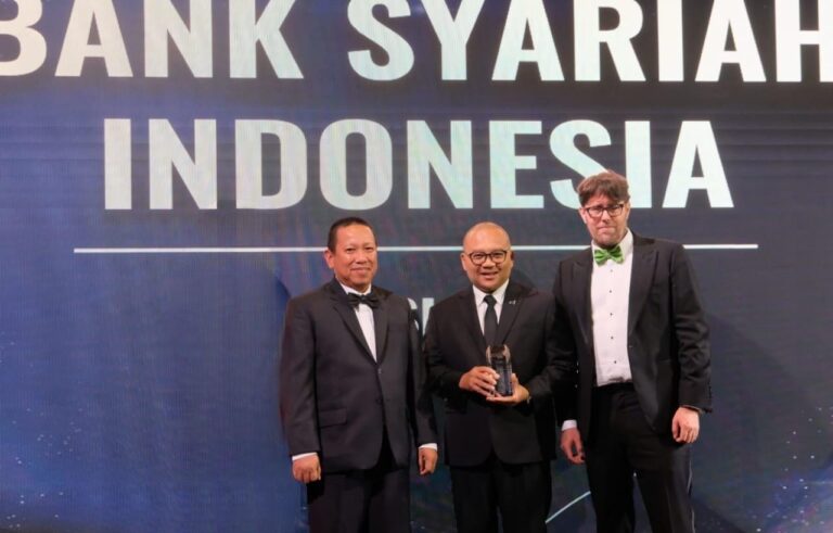 Digital Banking Dinilai Optimal, BSI Raih Penghargaan Best Digital Bank