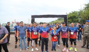 Elen Setiadi Hadiri Closing of 30 Days Running Challenge and 5 th Anniversary Rail Runners Indonesia 