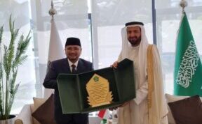 Menag Yaqut Diterima Menhaj Tawfiq, Bahas Persiapan Haji 2025