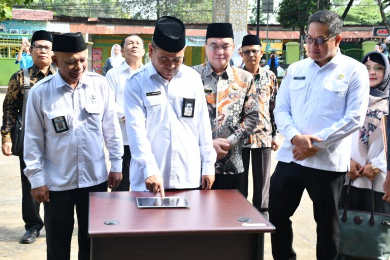 Luncurkan Program Madrasah Smart Digital