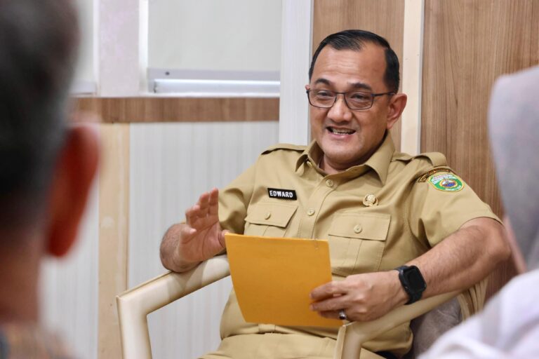 Sekda Edward Candra: CSR Perusahaan Sangat Strategis Membantu Pembangunan Daerah