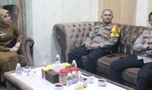 Kapolsek dan Camat Seberang Ulu Dua Himbau Warga: Jangan Pernah Bermain Judi Online