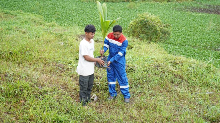 Upaya Minimalisir Emisi Gas Rumah Kaca, Pertamina Adakan Kegiatan Konservasi Pohon di Kawasan Ring 1