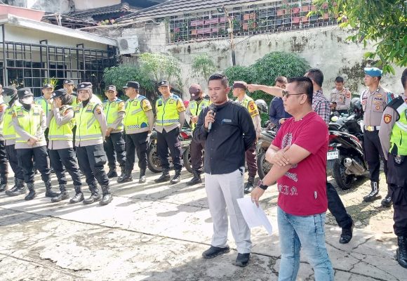 Massa Geruduk Kantor PT Bukit Asam, Minta Pecat Dirut Hingga Keluarkan Desakan Ini