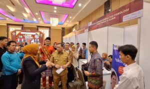 Job Fair 2024 Dibuka: 41 Perusahaan Buka Loker untuk 2 Ribu