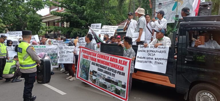 Lingkungan Tercemar, Warga Belida Darat Ancam Tutup Tiga Lokasi Minyak Pertamina