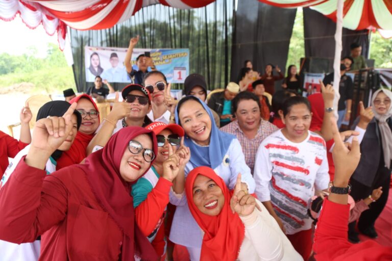 Program Kerja 100 Hari Lucianty, Kucurkan Bantuan Modal UMKM Hingga Bagikan Seragam Sekolah Gratis SD-SMP