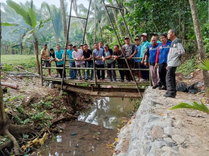 Diinisasi SMSI Pusat, Kemensos Gelar Kick Off HKSN 2024 Di Taman Firdaus Desa Talaga Mancak