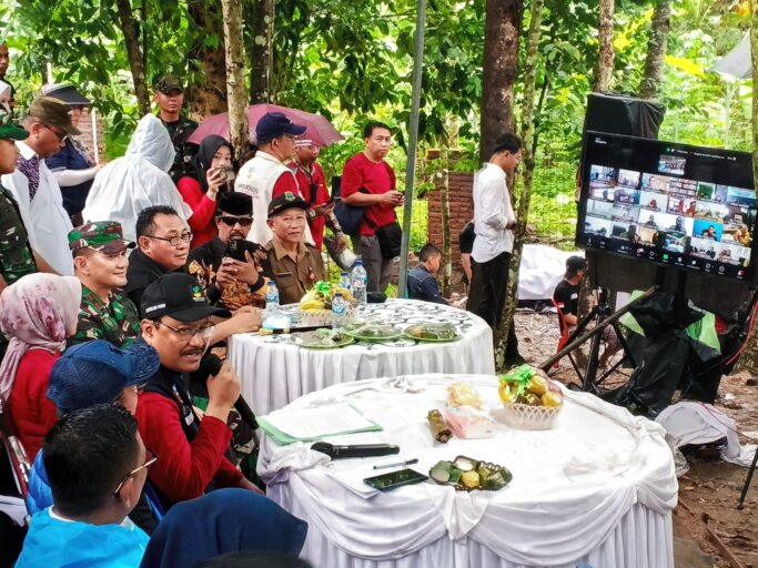 Mensos Gus Ipul: Ketum SMSI Firdaus Buat Kami Terperangkap