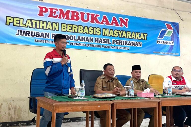 Pertamina Tingkatkan Kesejahteraan Nelayan melalui Pelatihan Pengolahan Ikan di Bengkulu