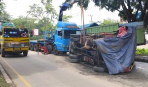 Kecelakaan Beruntun di Jalan Soekarno-Hatta Palembang