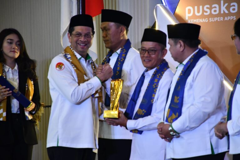 Raih 2 Penghargaan Humas Kemenag Award