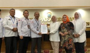 Dewi Sastrani Ratu Dewa Nahkodai PMI Palembang