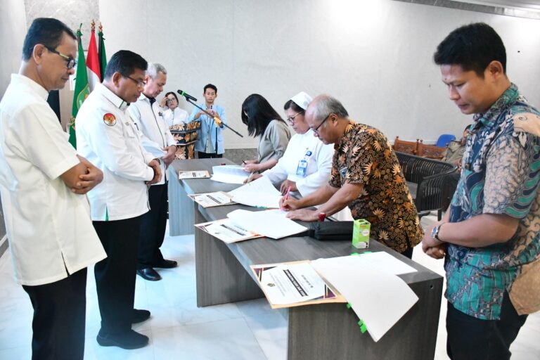 Tahun Ini Kemenag Sumsel Salurkan 75 Bantuan Kepada Lembaga Katolik