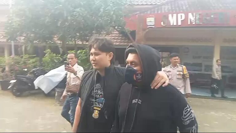 Guru SMP Negeri 1 Palembang Disekap dan Diancam Dibunuh oleh Guru Honorer