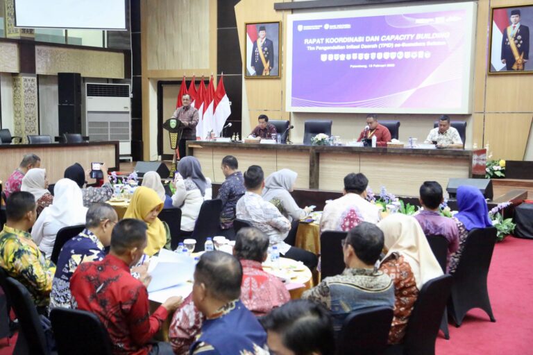 Rumuskan Strategi Pengendalian Inflasi 2025, Sekda Edward Candra Buka Rakor dan Capacity Building TPID