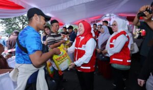 Gerimis di Kambang Iwak, Pendonor Tetap Ramai