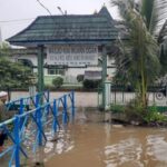 Bronjong Penahan Tanah Hancur, Masjid Ki Muara Ogan Terancam Roboh