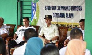 Pemkab OKI-PT Sampoerna Agro Salurkan Bantuan Warga Terdampak Banjir di Pematang Panggang