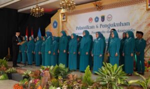 Bupati Muchendi Perkuat Peran Perempuan Bangun Daerah