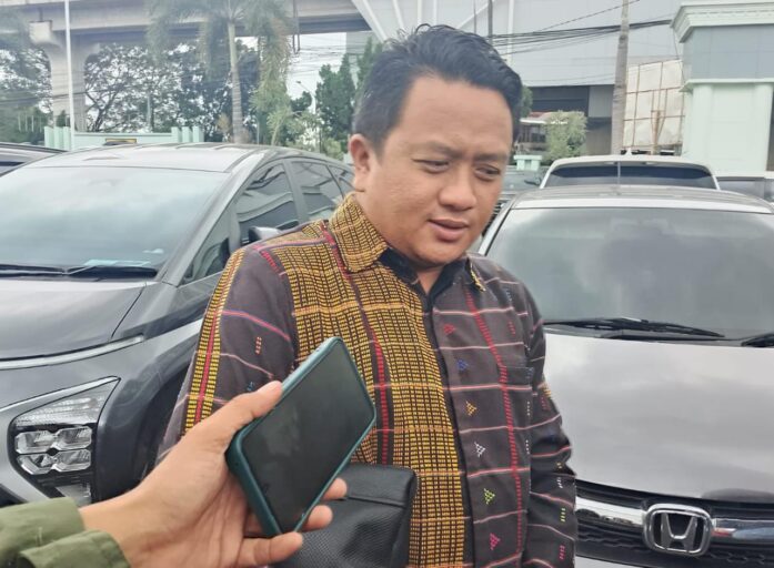 Ada Urusan Keluarga, Mantan Wawako Palembang dan Suami Mangkir dari Panggilan Penyidik