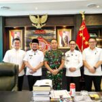 Konsen Tuntaskan Sampah, Ratu Dewa-Prima Salam Tinjau Motah TNI