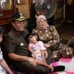 Bupati Toha Kunjungi Bocah Pengidap Jantung Bocor