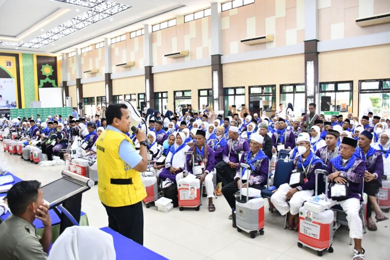 370 Jemaah Kloter 3 Tiba di Asrama Haji, Diberangkatkan Selasa Dinihari