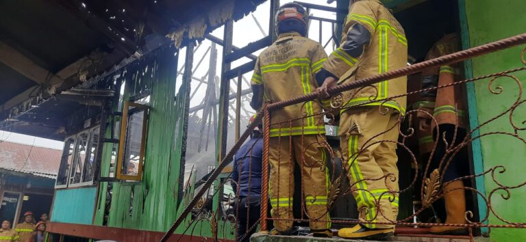 Ditinggal Jualan, Rumah Masito Ludes Dilalap Api