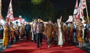 Bupati Muba Toha dan Ketua TP PKK Patimah Hadiri Festival Sriwijaya 2025