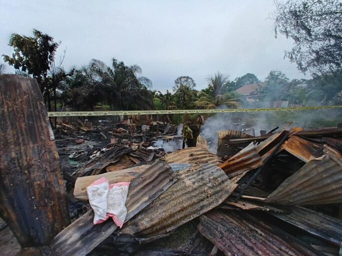 Tempat Pengepul Rongsokan di Noerdin Panji Ludes Terbakar, Satu Penghuni Meninggal