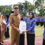 Bupati Muchendi Lantik 490 PPPK, Ingatkan Soal Amanah dan Profesionalisme