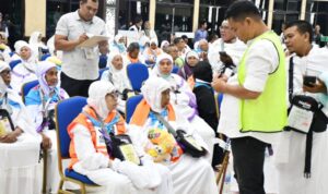 Lepas Keberangkatan Kloter 15 Embarkasi Palembang