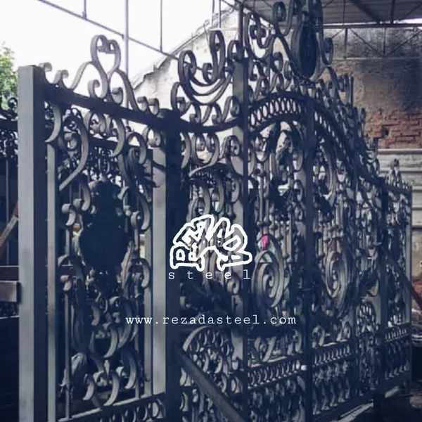 Pintu Gerbang Proyek Pondok Indah