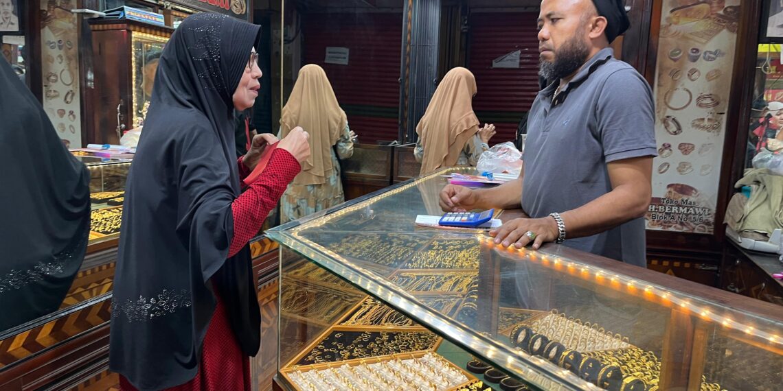 Harga Emas Perhiasan Masih Tinggi di Solok