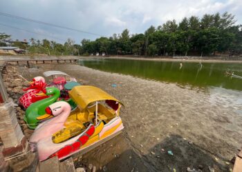Sepeda Air Tak Beroperasi Akibat Keringnya Danau Pulau Belibis, Pengunjung Menurun