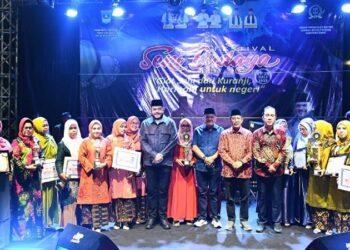 Festival Seni Budaya 2025 di Lapangan APEKSI Tampilkan Ragam Tradisi, Fadly Amran: Sejalan dengan Jelajah Padang