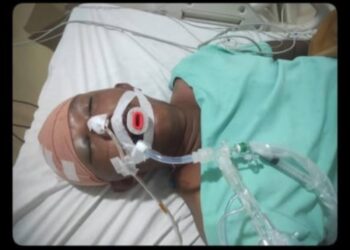 Kecelakaan Lalu Lintas Terjadi di Jalan Adinegoro Padang, Dua Orang Dilarikan ke RS Hermina