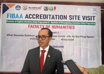 FIBAA Lakukan Asesmen Program Studi Sastra Inggris dan Minangkabau di Unand